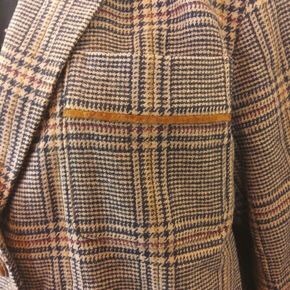 Harve' Bernard vintage plaid wool blend button front jacket with shoulder pads - Picture 6 of 13